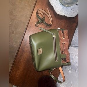 Dooney & Bourke Bag